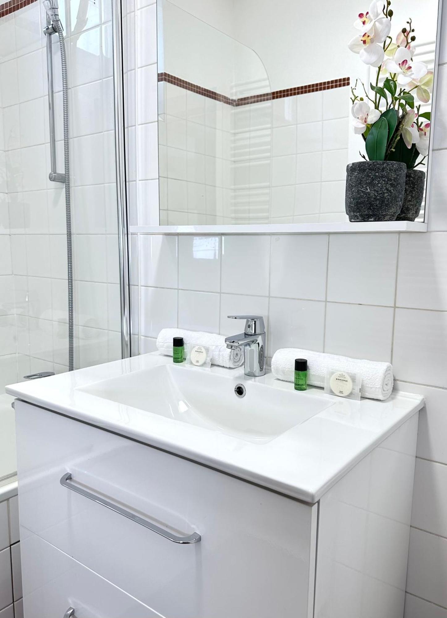 Welcoming & Cosy Flat Near Republique Appartement Parijs Buitenkant foto
